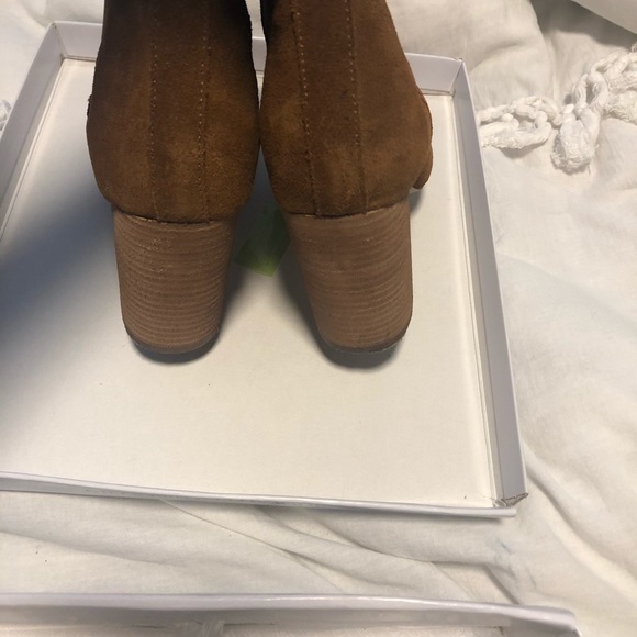 Steve Madden “Ravyn” Cognac Suede bootie size 9.5 - Picture 4 of 4